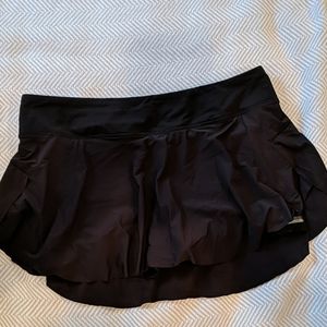 Lululemon black skirt - size 10